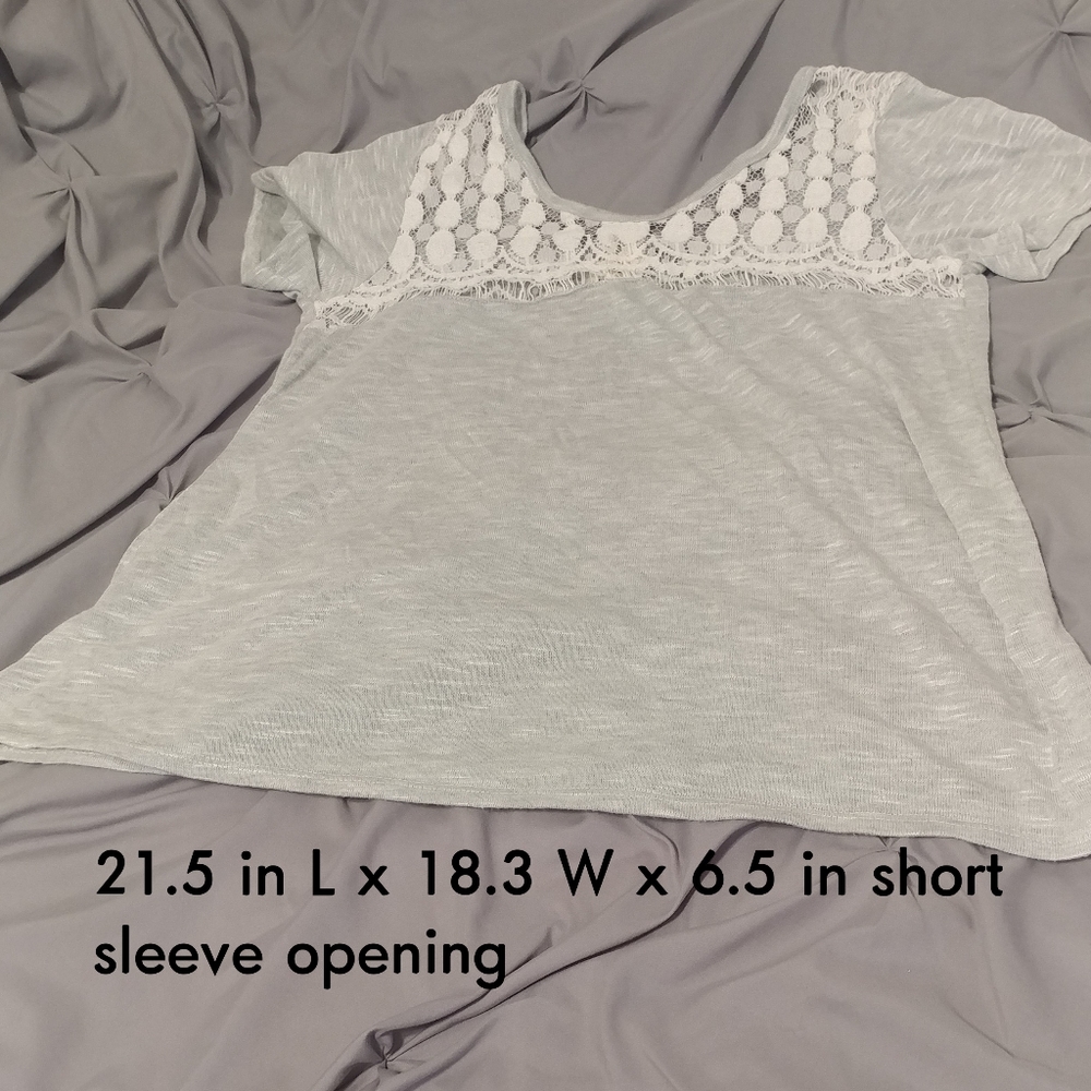 Neon Soul size L Grey Crochet Pocket Tee